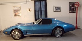 1976 Corvette Blue / Black Leather